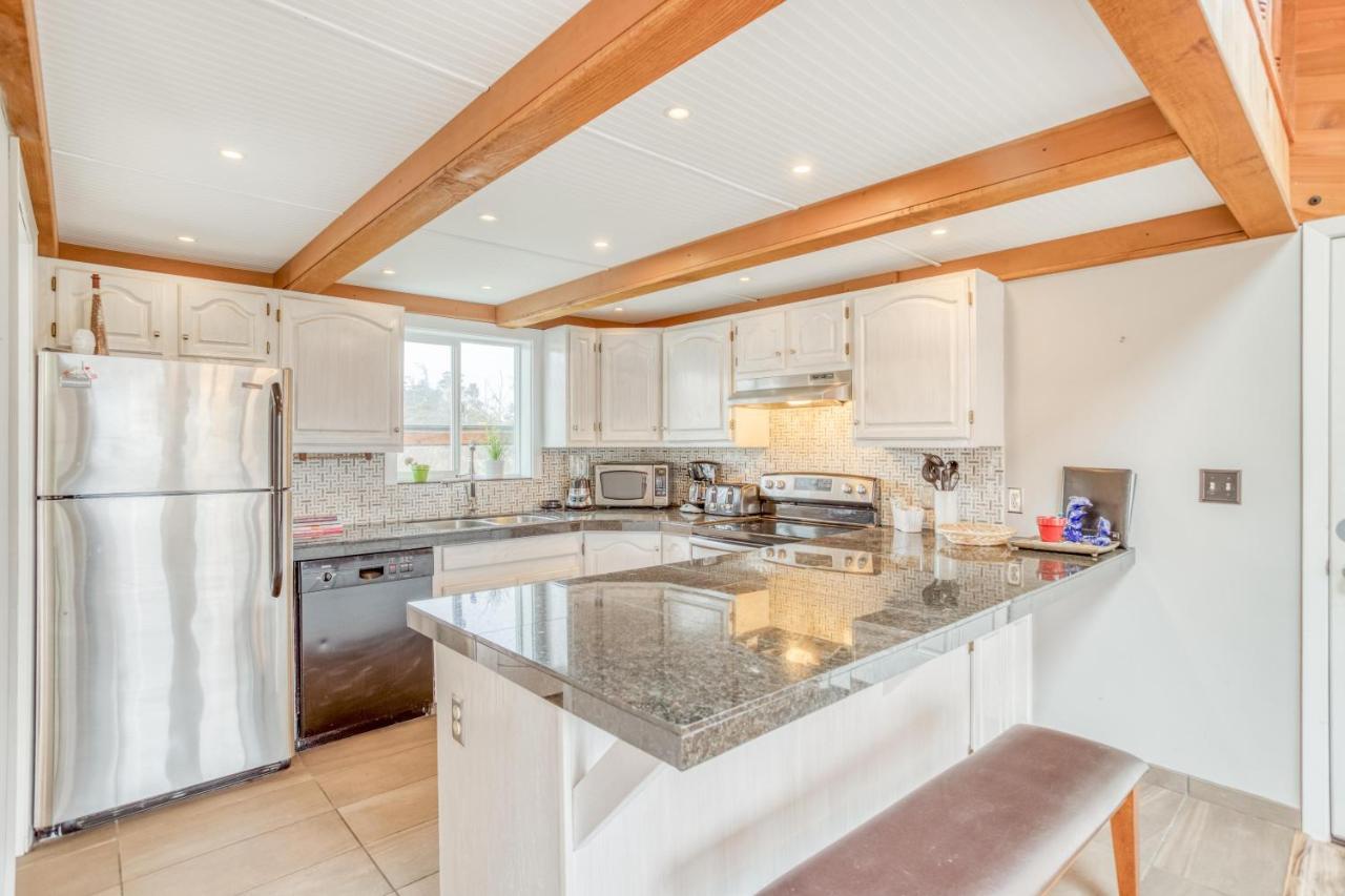 Lakefront Beachhouse Rockaway Beach Zewnętrze zdjęcie